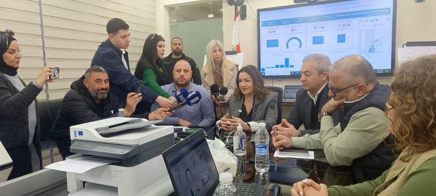 وزيرة الشؤون والاجتماعية استهلت جولتها الصيداوية بتفقد غرفة ادارة الكوارث في محافظة الجنوب